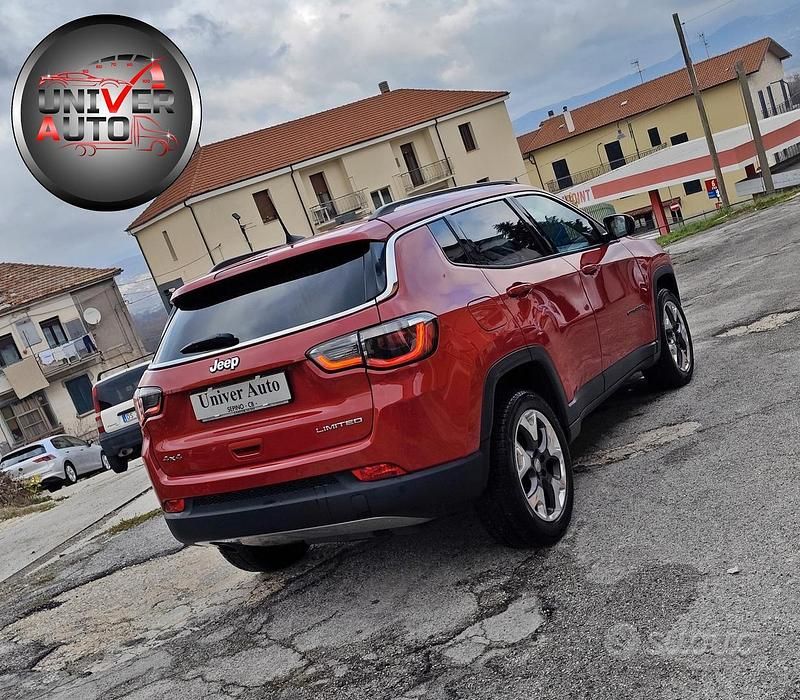 Usata Jeep Compass Limited 140 CV (102 kW) 2019 Rosso SUV