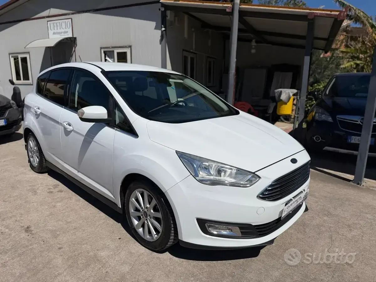Usata Ford C-MAX Titanium 95 CV (69 kW) 2017 Bianco Monovolume