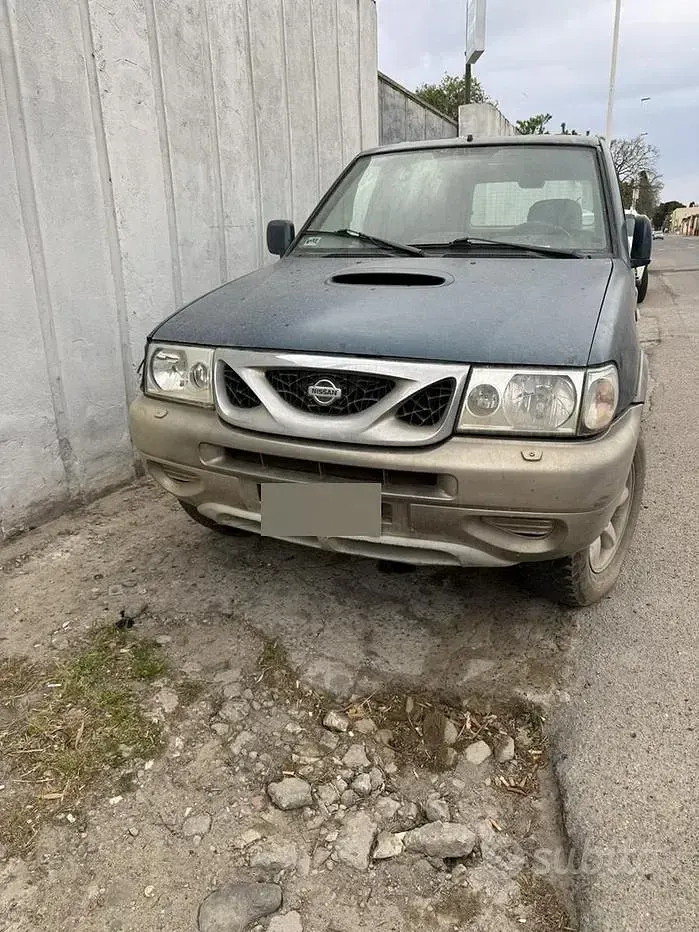 Usata Nissan Terrano 125 CV (91 kW) 2007 Verde SUV