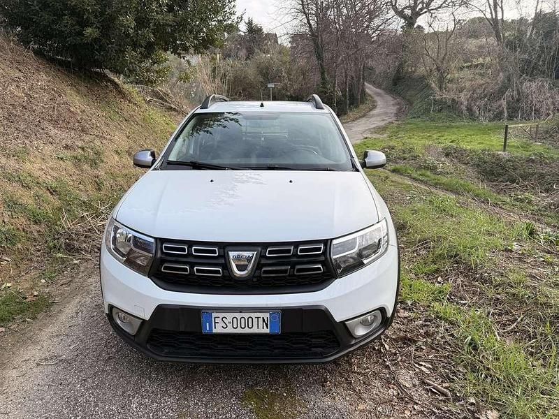 Usata Dacia Sandero Stepway 90 CV (66 kW) 2018 Berlina