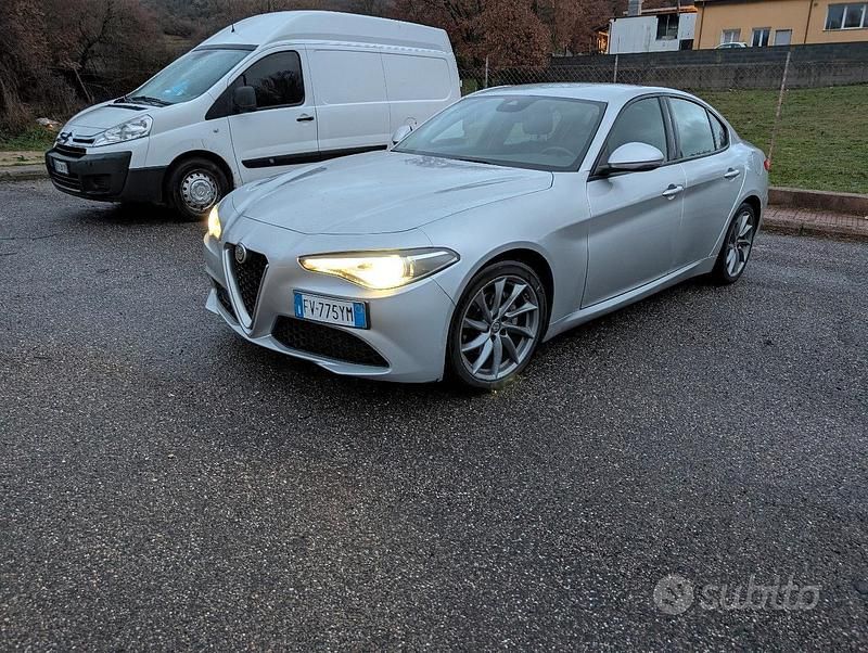 Usata Alfa Romeo Giulia 160 CV (117 kW) 2019 Berlina