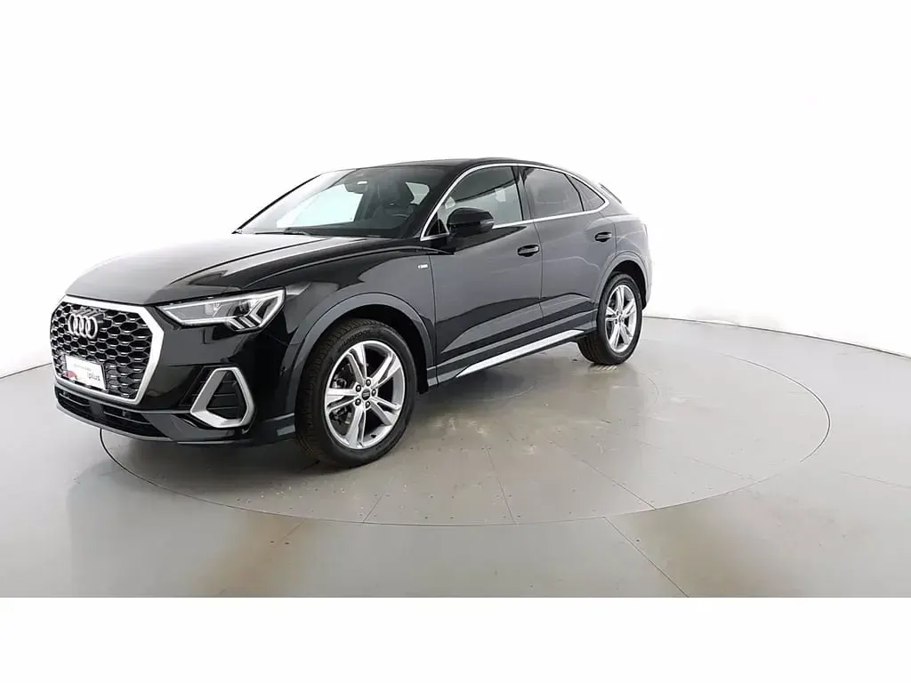 Usata Audi Q3 Sportback S-Line 150 CV (110 kW) 2025 SUV