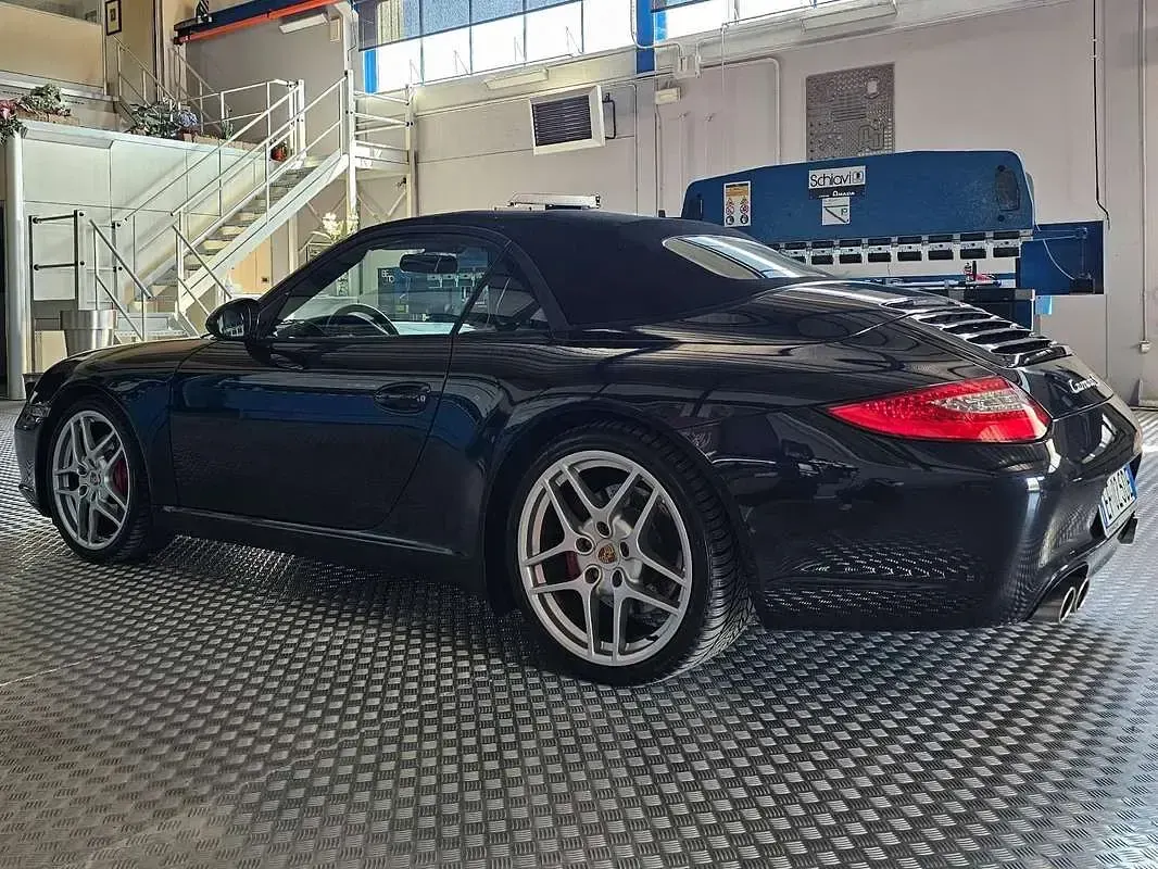 Usata Porsche 997 385 CV (283 kW) 2010 Nero Cabrio