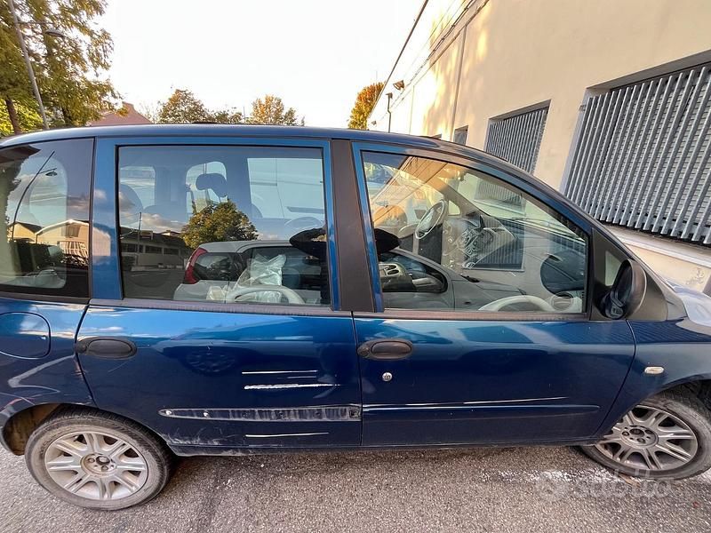 Usata Fiat Multipla 2006 Blu Monovolume