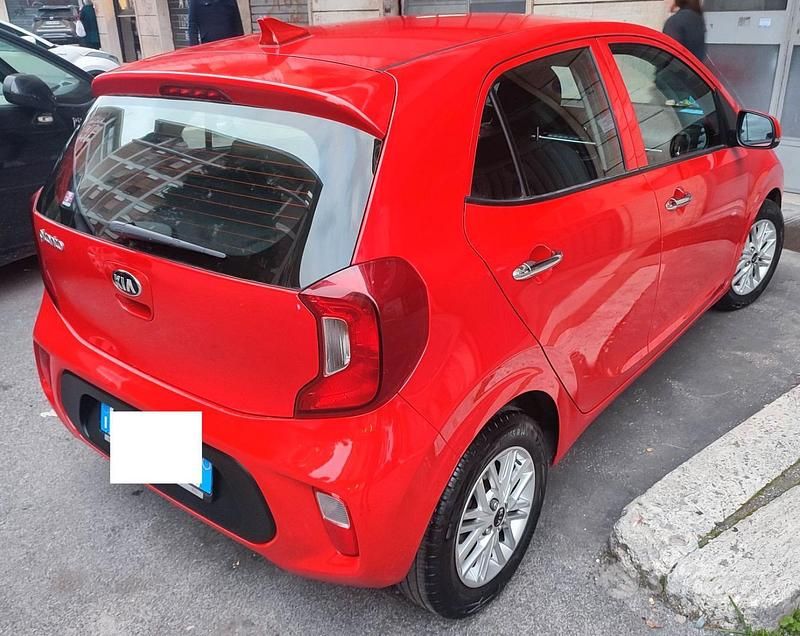 Usata Kia Picanto Style 67 CV (49 kW) 2021 Rosso Utilitaria