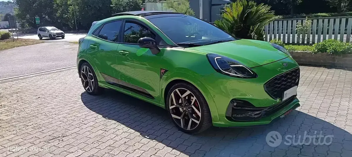 Usata Ford Puma Performance Edition 200 CV (147 kW) 2021 Verde SUV