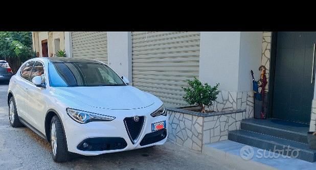 Usata Alfa Romeo Stelvio 190 CV (139 kW) 2019 Bianco SUV