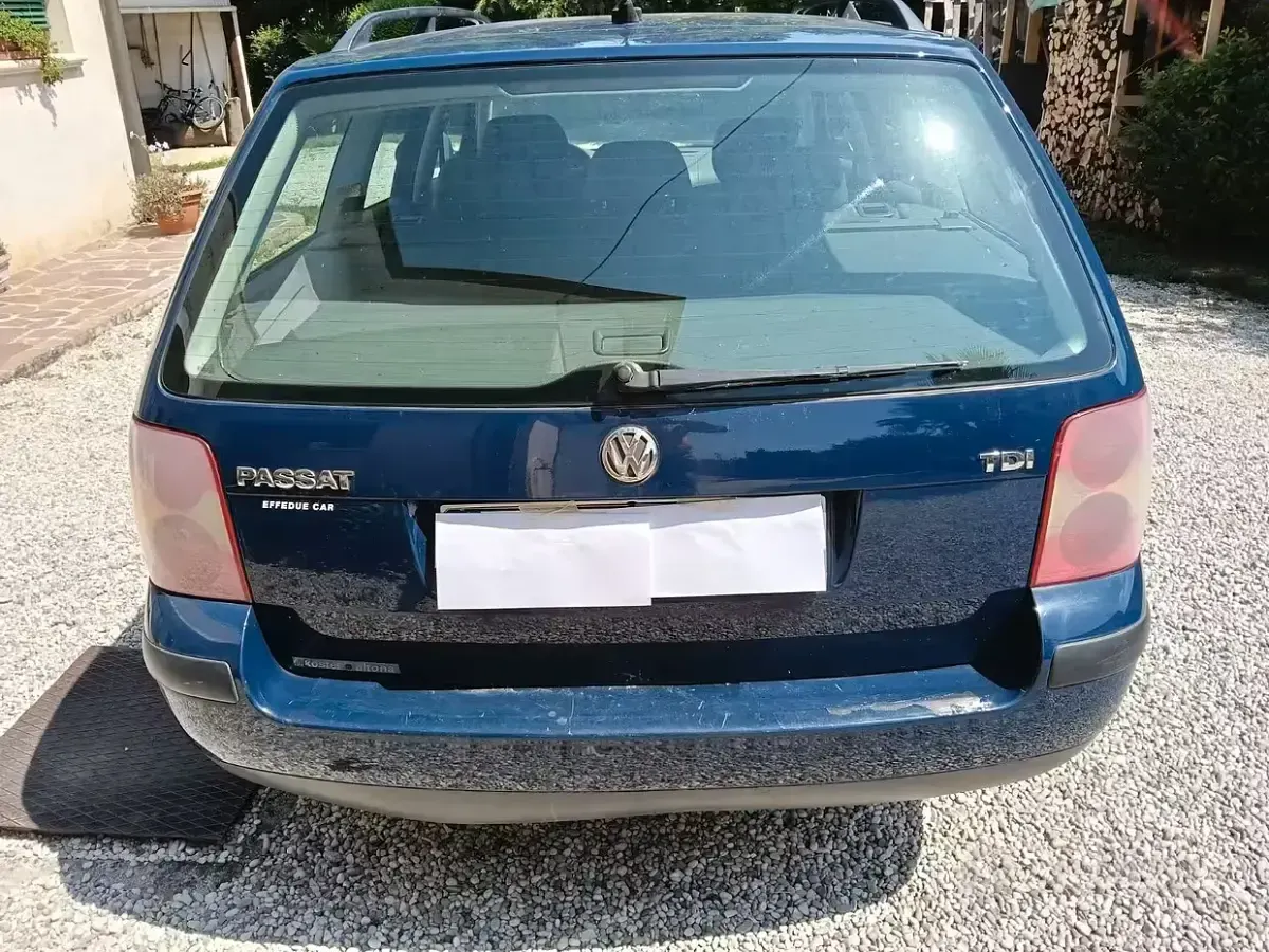 Usata VW Passat 75 CV (55 kW) 2005 Station wagon
