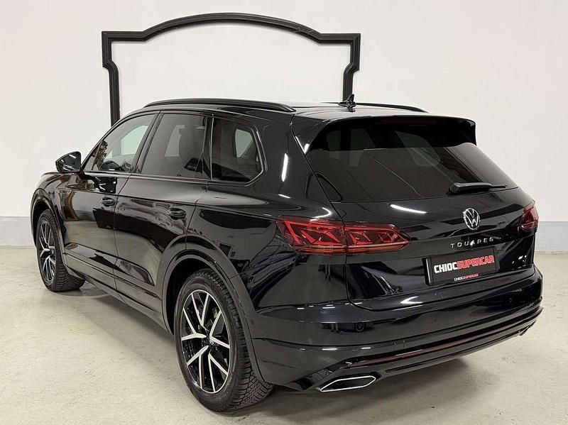 Usata VW Touareg Elegance 286 CV (210 kW) 2022 Nero SUV