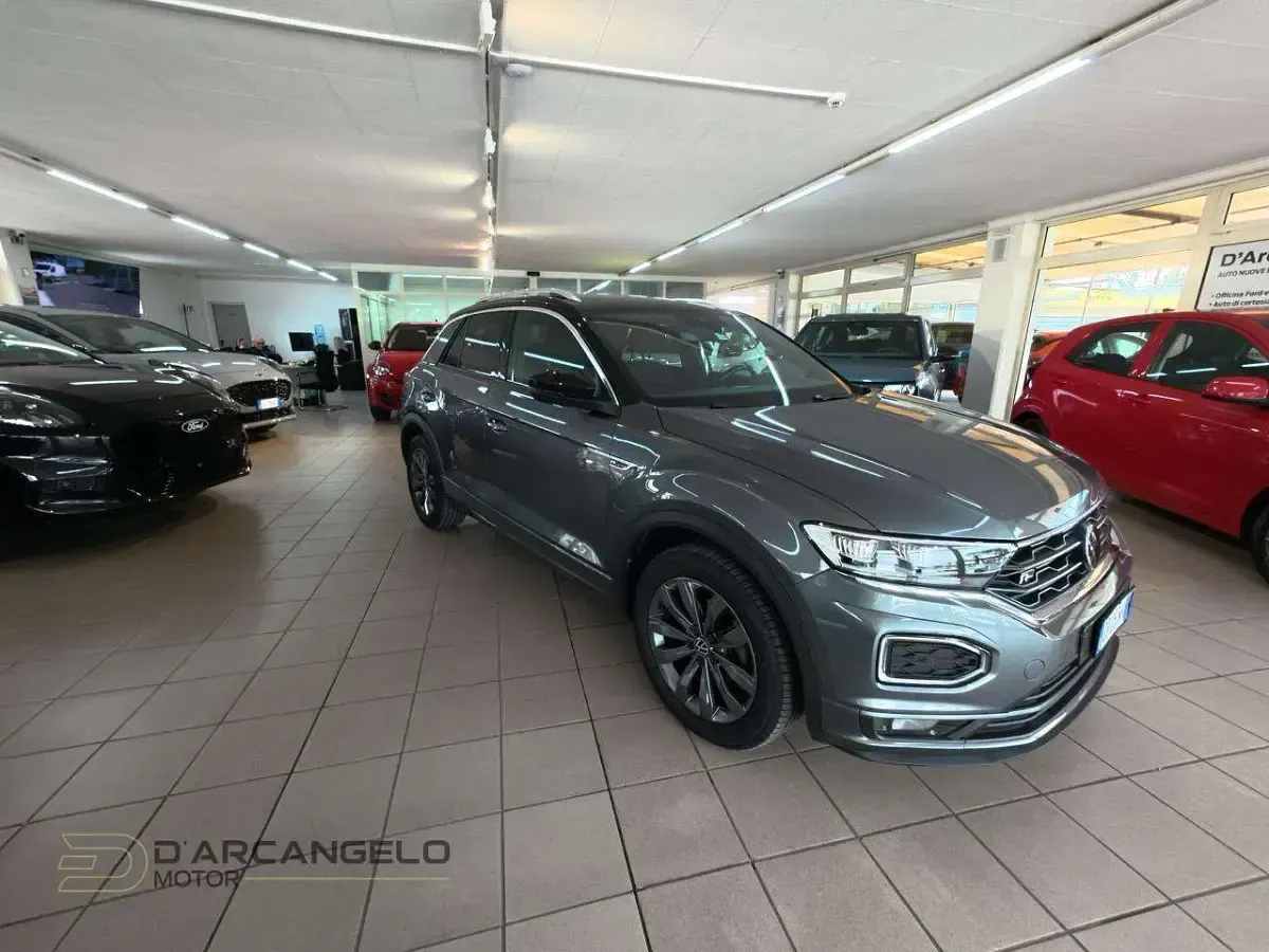 Usata VW T-Roc Sport 150 CV (110 kW) 2021 Grigio SUV