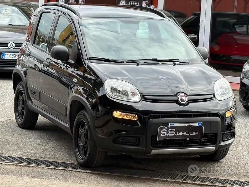 Usata Fiat Panda 85 CV (62 kW) 2019 Grigio Utilitaria