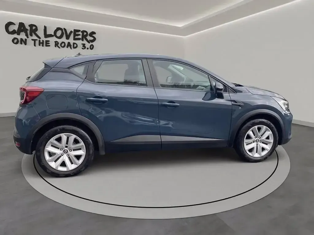 Usata Renault Captur Evolution 145 CV (106 kW) 2023 Rpe blu marine SUV