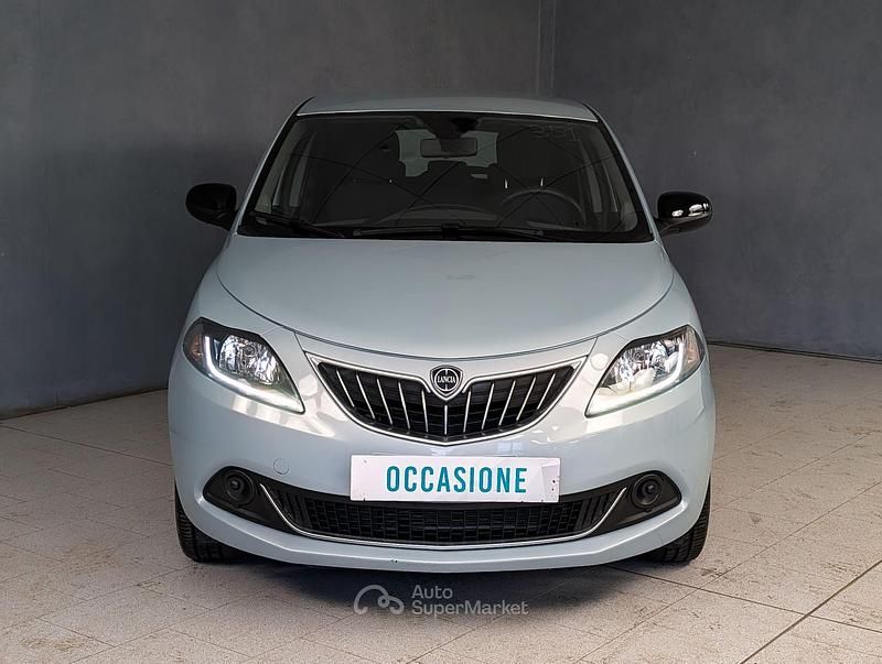 Usata Lancia Ypsilon 97 CV (71 kW) 2023 Utilitaria