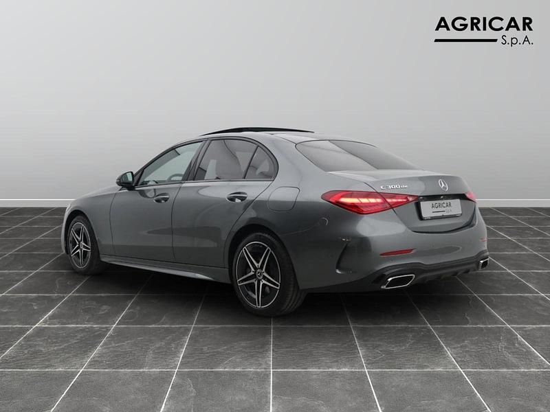 Usata Mercedes C300 Advanced 313 CV (230 kW) 2024 Grigio Berlina