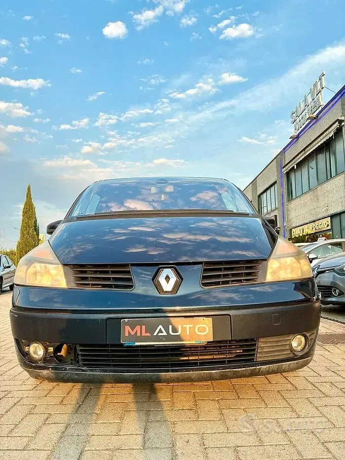 Usata Renault Espace Initiale 150 CV (110 kW) 2005 Blu Monovolume