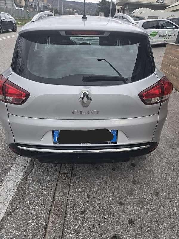 Usata Renault Clio GrandTour Zen 90 CV (66 kW) 2018 Station wagon