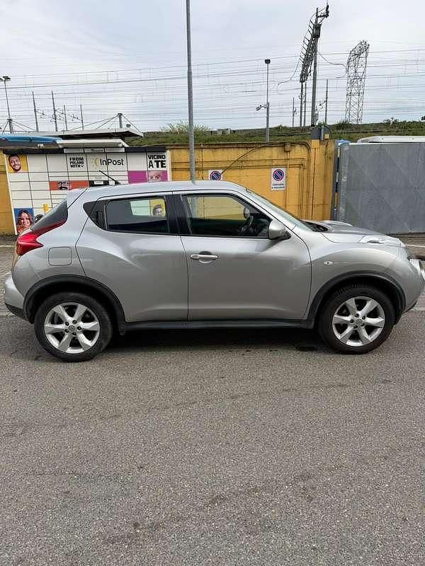 Usata Nissan Juke Acenta 110 CV (80 kW) 2011 Grigio SUV