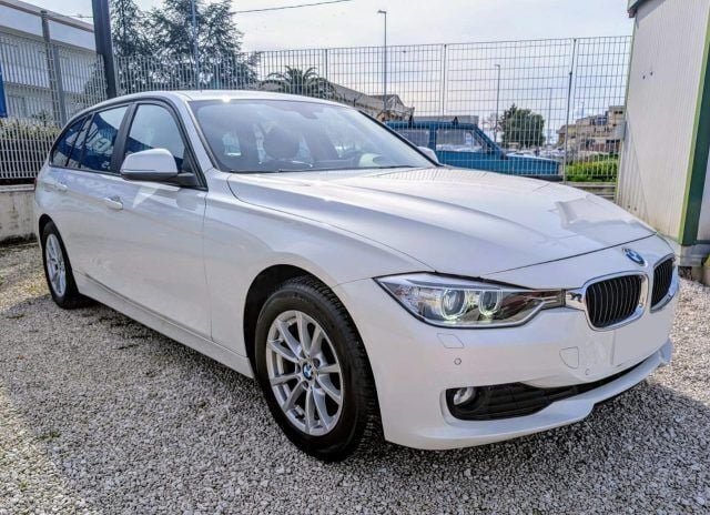 Usata BMW 318 143 CV (105 kW) 2013 Bianco Station wagon