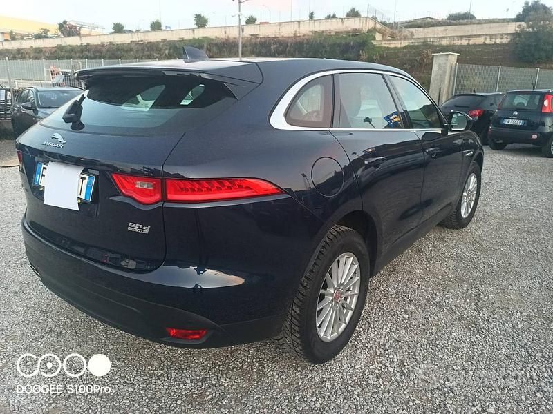 Usata Jaguar F-Pace 180 CV (132 kW) 2018 Blu SUV