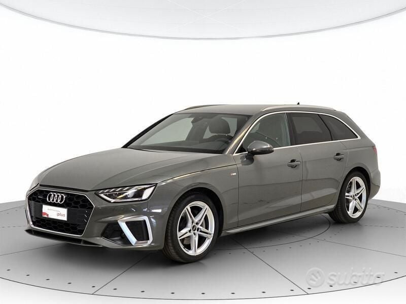 Grigio Usata 2024 Audi A4 S-Line Station wagon | 41.500 € (Buon prezzo) - Immagine 1/4