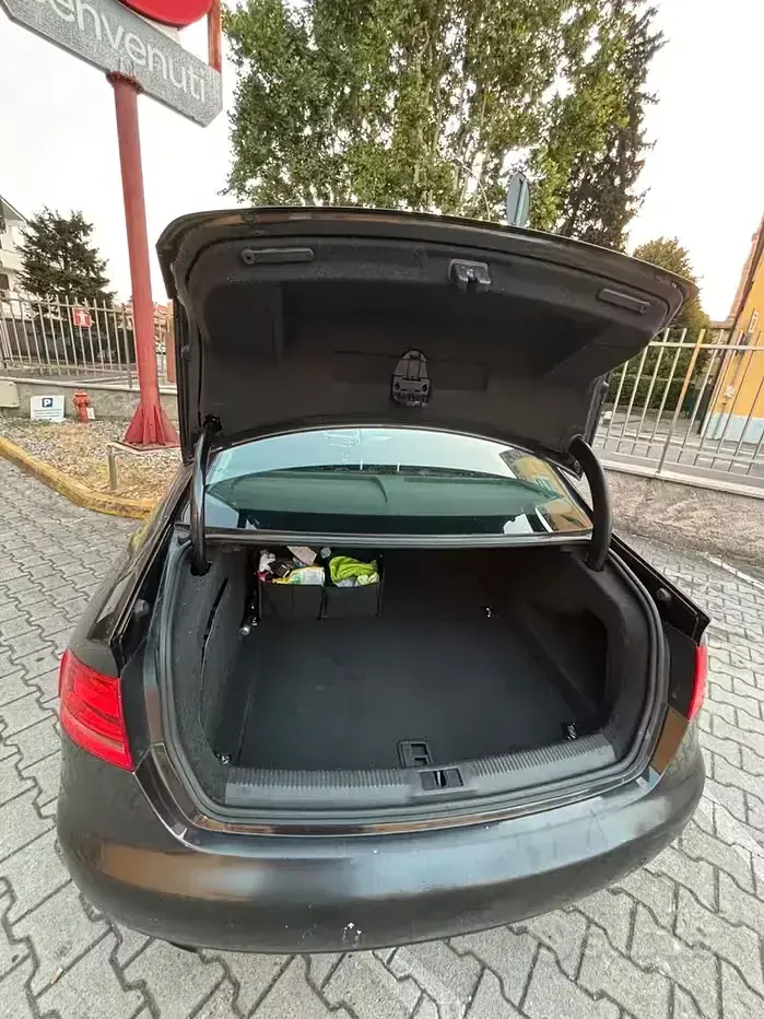 Usata Audi A4 Ambiente 120 CV (88 kW) 2010 Grigio Berlina