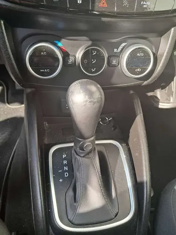 Usata Fiat Tipo Cross 131 CV (96 kW) 2022 Blu/azzurro Berlina
