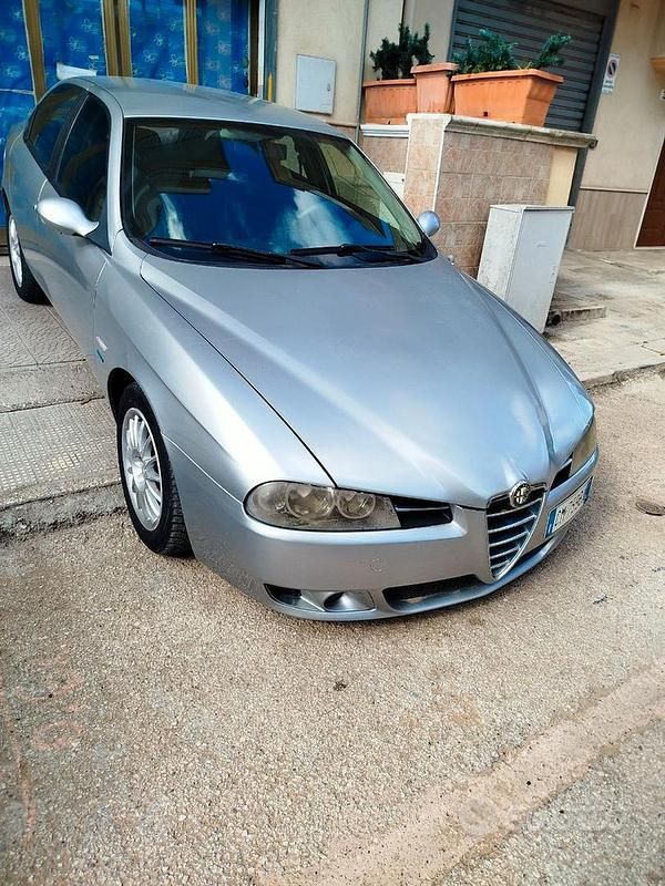 Usata Alfa Romeo 156 2004 Grigio Berlina