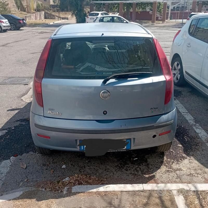 Usata Fiat Punto 60 CV (44 kW) 2007 Blu Utilitaria
