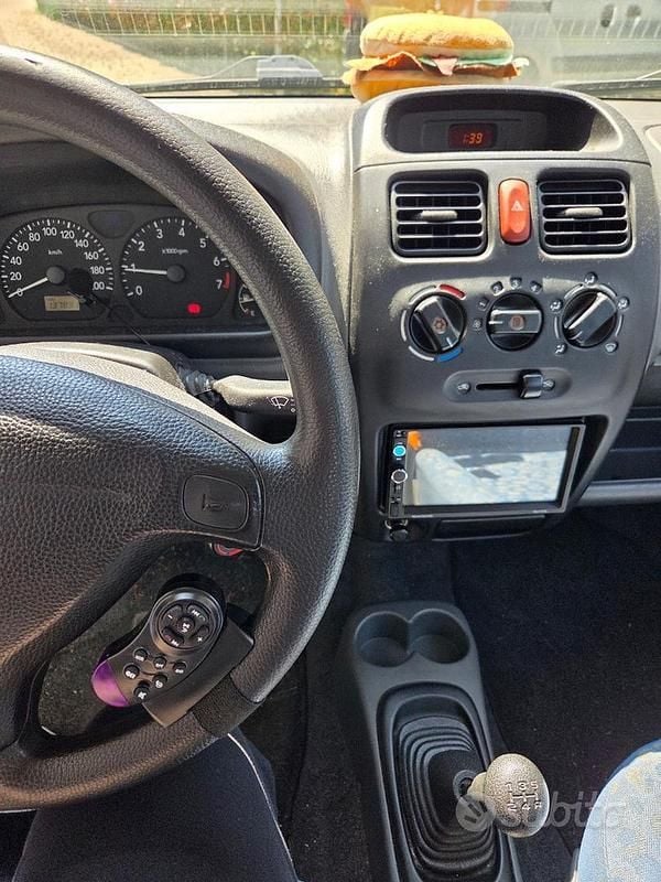 Second-hand Suzuki Wagon R+ 76 CP (55 kW) 2002 Albastru Monovolum