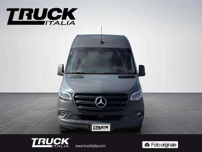 Usata Mercedes Sprinter 163 CV (119 kW) 2021 Grigio scuro Furgone