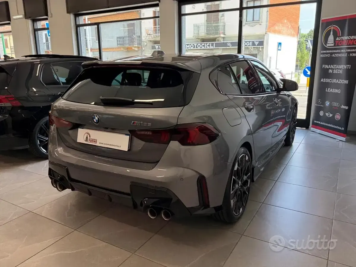 Usata BMW M135 M Sport 300 CV (220 kW) 2025 Grigio Utilitaria