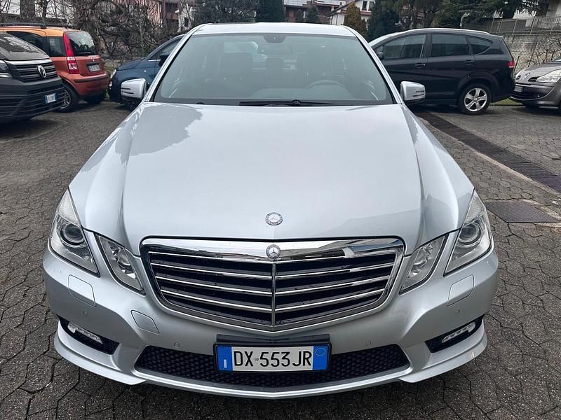 Usata Mercedes E350 Avantgarde 231 CV (169 kW) 2009 Argento Berlina