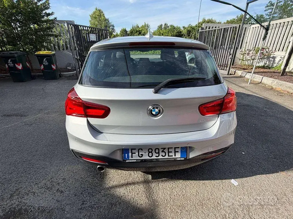 Usata BMW 116 M Sport 116 CV (85 kW) 2017 Grigio Utilitaria