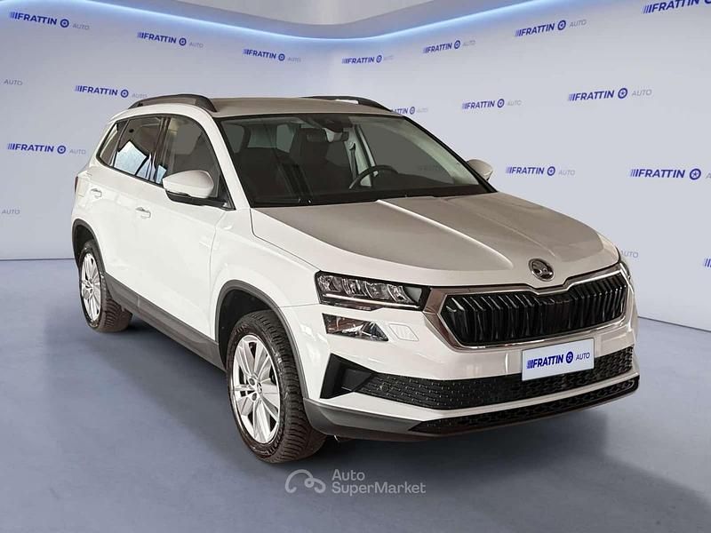 Usata Skoda Karoq Executive 116 CV (85 kW) 2025 Bianco SUV