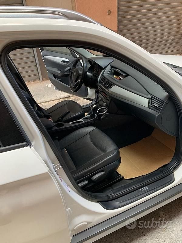 Usata BMW X1 143 CV (105 kW) 2011 Bianco SUV