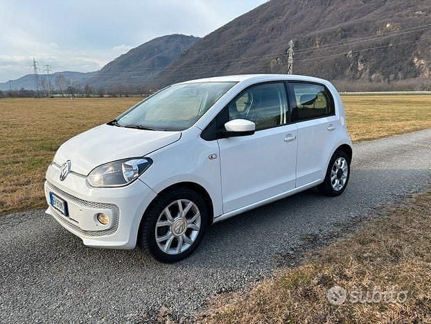 Bianco Usata 2013 VW up! Utilitaria | 4500 € (Super prezzo) - Immagine 1/4