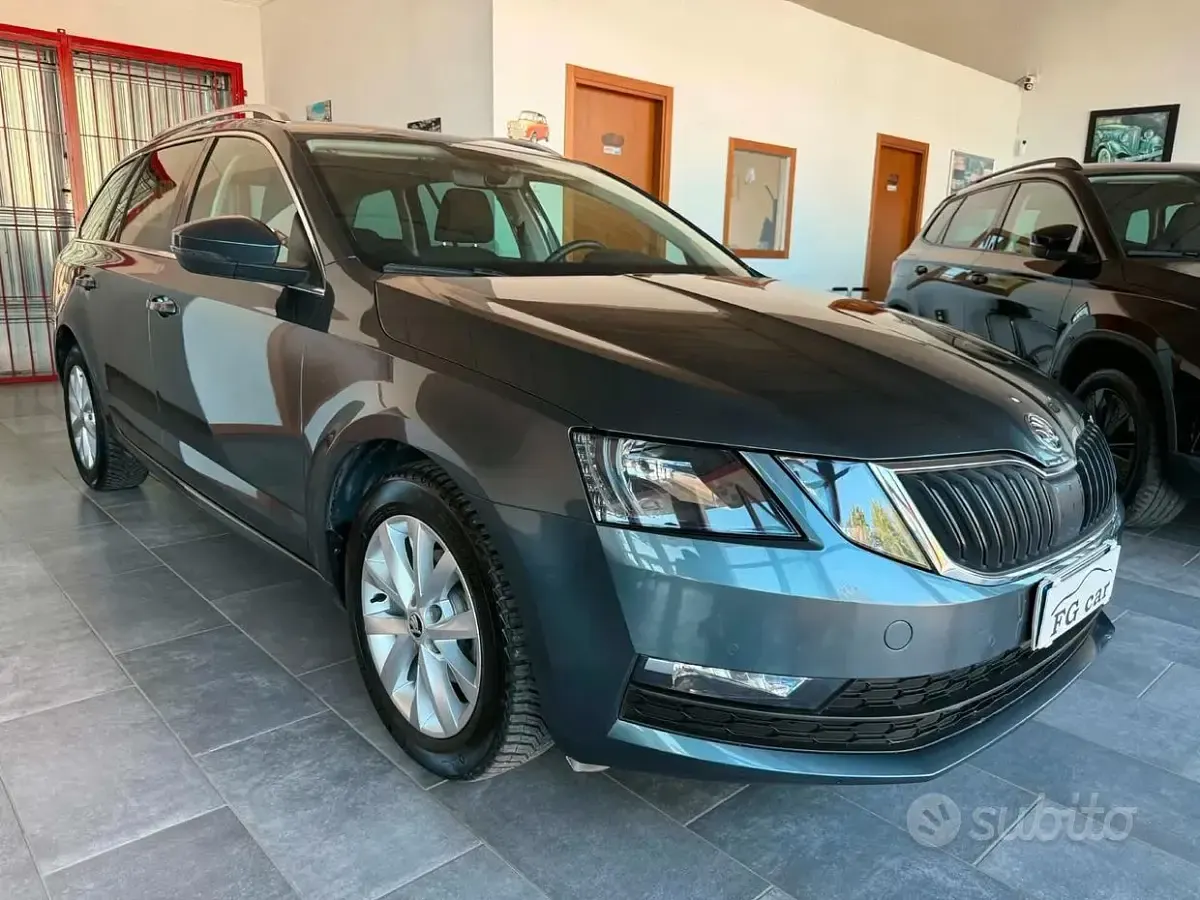 Usata Skoda Octavia Ambition 116 CV (85 kW) 2018 Grigio Station wagon