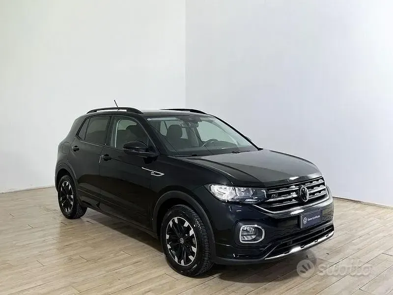 Usata VW T-Cross Sportline 110 CV (80 kW) 2023 Nero SUV