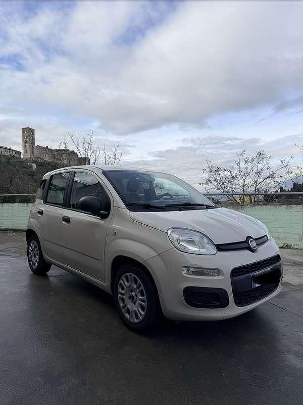 Begagnad Fiat Panda Easy 95 HK (69 kW) 2017 Halvkombi