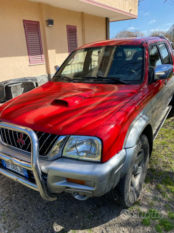 Usato 2002 Mitsubishi L200 Diesel (11.000 €)