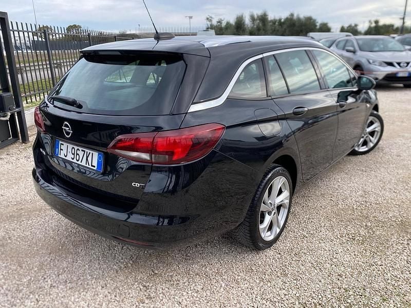 Usata Opel Astra Business 110 CV (80 kW) 2017 Nero Station wagon