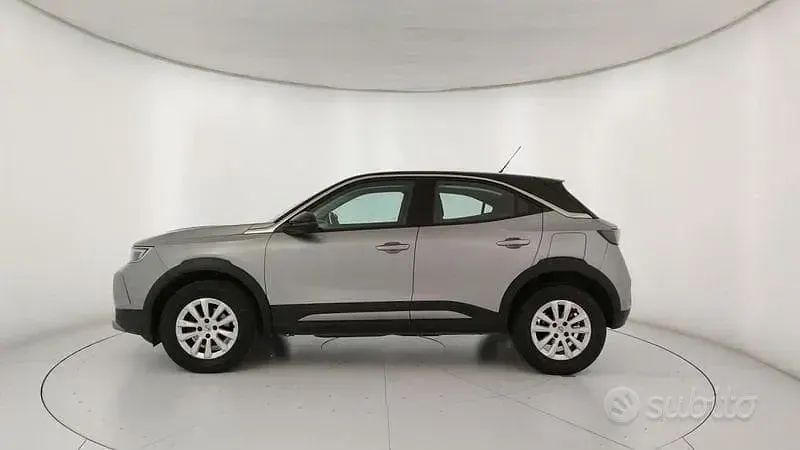 Usata Opel Mokka Edition 131 CV (96 kW) 2023 Grigio SUV