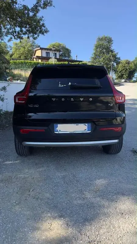 Usata Volvo XC40 Core 129 CV (94 kW) 2022 SUV