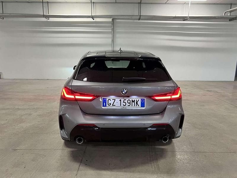 Nuova BMW 120 190 CV (139 kW) 2025 Grigio Utilitaria