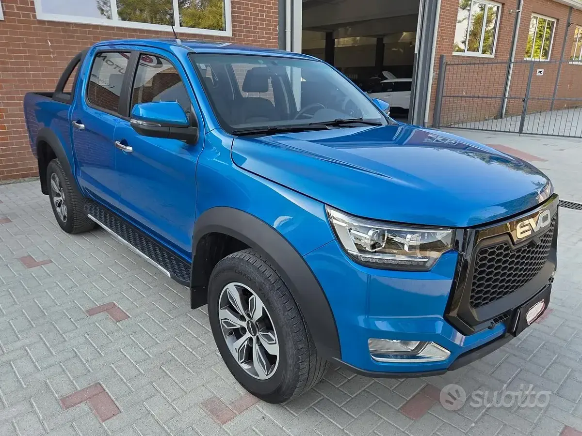 Usata EVO Cross 4 136 CV (100 kW) 2023 Bluazzurro Pick-up