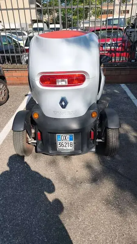 Usata Renault Twizy 13 kW (18 CV) 2012 Bianco Utilitaria