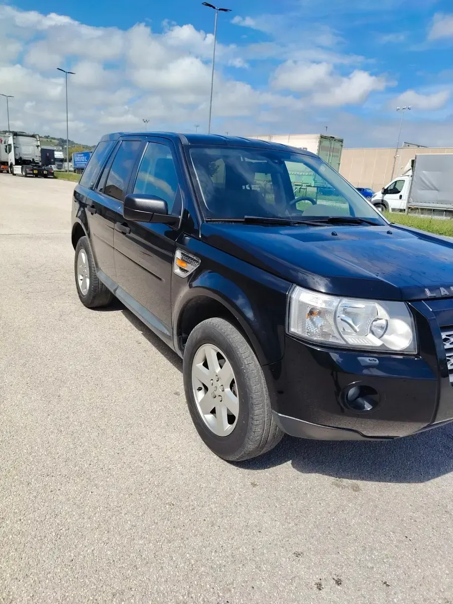 Usata Land Rover Freelander 2 HSE 160 CV (117 kW) 2008 Nero SUV