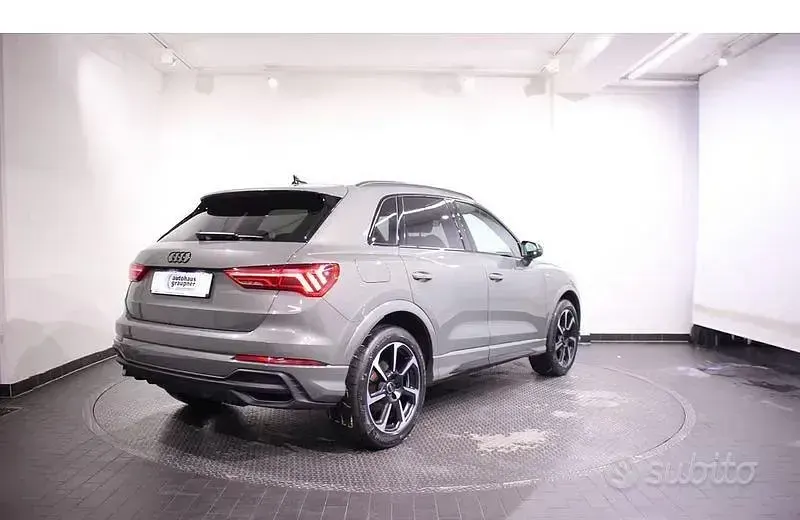 Usata Audi Q3 S-Line 150 CV (110 kW) 2025 Grigio SUV