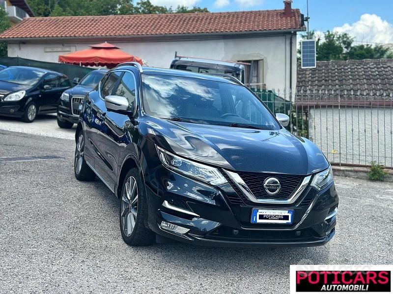 Gebraucht Nissan Qashqai Tekna 116 PS (85 kW) 2019 Schwarz SUV