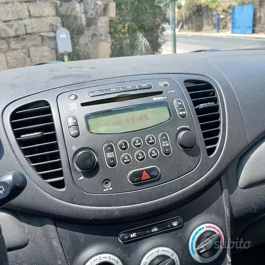 Usata Hyundai i10 66 CV (48 kW) 2010 Grigio Utilitaria